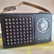 Radio Neywa 402 - Retro PRL, radzieckie radio tranzystorowe