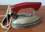 Stare polskie żelazko PRL