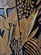 Szafka o niepowtarzalnym designie na butelki itp.