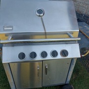 Grill gazowy uszkodzone palniki