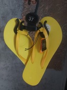 Żółte klapki, japonki, OVS