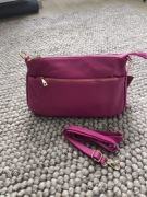 Listonoszka  vezze fuksja