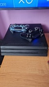 Ps4 Pro 1Tb w zestawie 2 pady + 6 gierek