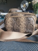 Mała listonoszka beżowa wężowa Mohito 