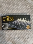 Nowe szachy plastikowe pudełko
