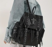 Plecak damski w gotyckim style 