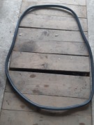 USZCZELKI DRZWI  PRZÓD AUDI A6 C5 4B0831721M