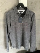 Sweter Tommy Hilfiger z długim rękawem w rozmiarze L nowy z metką 