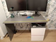 Na sprzedaż biurko szare 110cmx60cm