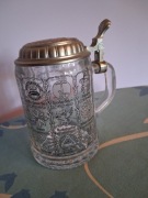 ozdobny kufel może być do piwa lub do gabloty