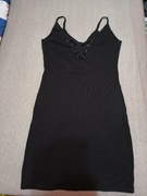 Sukienka z dekoltem wiązanym 