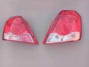Lampy tył tylne L-R Chevrolet kalos 2007r 3drzwi
