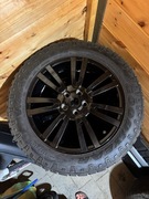 Koła 255/55/19 Goodyear Wrangler / Land Rover Discovery