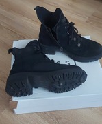 Botki damskie NESSI jesień zima czarne nubuk 36 za kostkę na suwak trapery