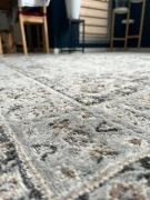 Biały szary prostokątny dywan Chemex 160 x 220