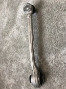 Wahacz górny AUDI 4M0307506C