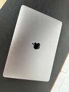 MacBook Pro 13'3  8GB ram 512 GB , procesor Apple M2