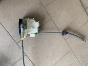 Audi A5 F5 siłownik centralnego zamka 8X18370160