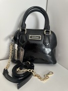 Torebka Guess elegancka na wyjścia i na co dzień nowa