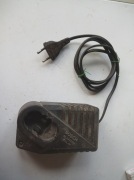 Ładowarka do akumulatorów Bosch GSR AL1411DV 7.2-14.4 oryginalna