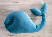 Poduszka w kształcie wieloryba – idealna do sesji noworodkowej