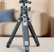 Statyw stołowy LEAPLIGHT z głowicą kulową AL+Carbon