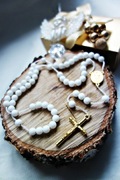 Różaniec Handmade Biały Złoty 