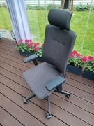 Fotel obrotowy Xenon 11SL P61 czarny Profim ergonomiczny krzesło biurowe