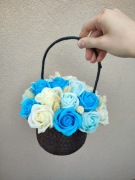 Flowerbox, koszyk róż mydlanych, jasnobłękitny 