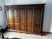 Komplet solidnych mebli sypialnianych z litego drewna