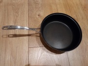 Patelnia stalowa Bergner wysoka, średnica 26cm