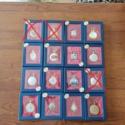 Kolekcja kwarcowych zegarków kieszonkowych