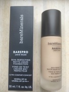 Podkład BarePro 24HR Wear Skin-Perfecting Matte Liquid Foundation