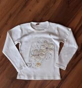 Bluzka w rozmiarze 128