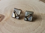 Srebrne kolczyki z białą masą perłową puzzle 