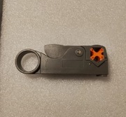 Szczypce do ściągania izolacji 