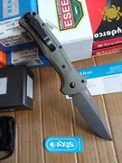 Nóż Benchmade Claymore  Automatic  Front Toward Enemy zielone.