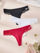 NOWE stringi (3 sztuki), rozmiar S