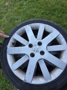 Letnie opony z felgami 17"