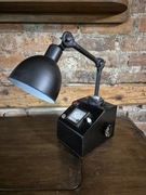 Lampka biurkowa ze starego amperomierza, industrial 
