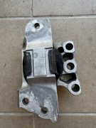 Jeep Compass 22- poduszka silnika Mopar