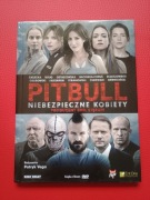 Pitbull Niebiezpieczne Kobiety DVD film z książką