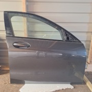 DRZWI PRAWE PRZEDNIE PRAWY PRZÓD BMW 1 I F40 ORYGINAŁ EUROPA 