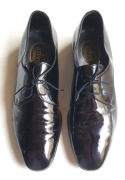 BALLY piekne skorzane lakierki wieczorowe