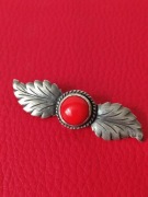 Srebrna Broszka z koralem ARGENTUM 800