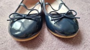 Baleriny lakierki granatowe 27 H&M