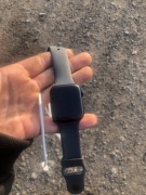 Zegarek Apple Watch se 2 generacji