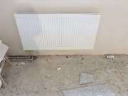 Nowy grzejnik z uszkodzonym panelem bocznym Purmo