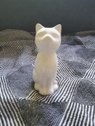Kot kotek  biała ceramiczna figurka