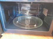 KUCHENKA MIKROFALOWA SAMSUNG GE83X